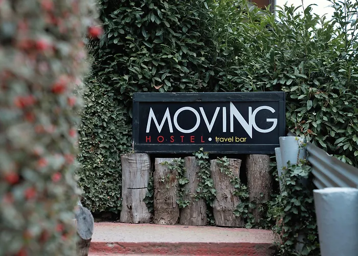 Moving Hostel Travel Bar San Carlos de Bariloche